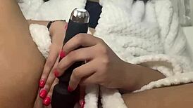 Ariel Love playing with her creamy pussy, wow! 😍