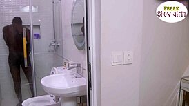 Horny Madam Makes Gateman Fuck Her Hard, Squirting So Many Times While Oga's Busy