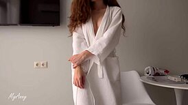 This Gentle Moaning Beauty Knows What She's Doing Every Time.