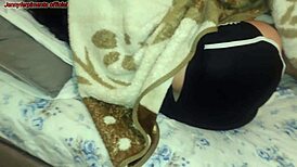 xxx desi - touching my meia-irmã while she plays, did i get her pregnant?