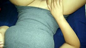 मैच्योर औरत एम्प्लॉयी को चूत देने से रुक न सकी। कमाल अनएक्सपेक्टेड!