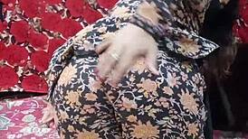 omg, sobia nasir masturbatin on whatsapp call for client, so hot