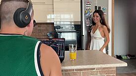 Cheating Wife Kisses Friend, Gets Facial Cum in Mouth