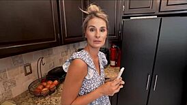 damn, secret deal with hot mom mandy rhea!