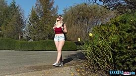 My Big Bully story with Roxy Risingstar and Vince Karter in DEEPTHROAT action