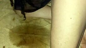 Velvet Rain Feels Intense Pleasure From Huge Toys Squirting