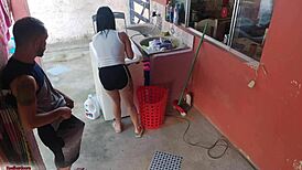 A Patroa Saiu e a Empregada Não Resistiu Meu Pau Duro