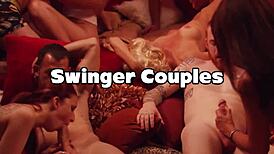 i am diana lark, this small tits milf model, exposing my stunning ass and perfect body in lingerie, feeling so sexy.