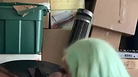 Neighbor Helps Move, Pays With Deepthroat Facial