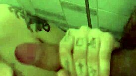 piss and shower fun! 🚿💦