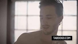 प्लेफुल टीं 18+ बेस्ट फ्रेंड्स कैरोलिना स्वीट्स और व्हिटनी राइट हार्डकोर सेक्स में एक कॉक शेयर करती हैं