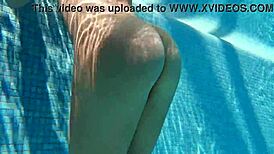 Jessica Adored the Producer with Her Sexy Look by the Pool