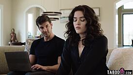 Hell yeah! Computer tech catches Latina milf Victoria Voxxx with porn