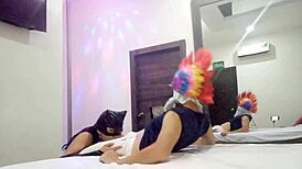 madrastra gatubela inicia en el mundo porno y es grabado por su hijastro 😏