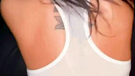 Chica caliente de 18 años follada duro por su culo anal