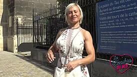 Kim milf aux gros seins accro à la baise with european sexy assfucking