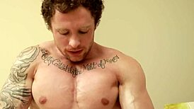 Gay hunk casually gives blowjob and fucks bareback