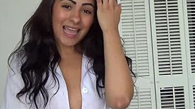 Flawless hot sexy girl chatting