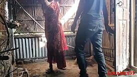 Red Saree Wife Gives Outdoor Blowjob in Official Localsex31 Video!