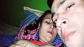 हॉट रोमांटिक मल्टीमीडिया मैसेज