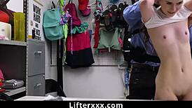 Sia Wood thief gets pounded in missionary by Dorian at work.