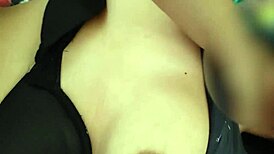 एक खूबसूरत मैक्सिकाना को मिशनरो में चोद रहा हूँ क्यूट मोन्स के साथ जब घर में कोई नहीं 😍