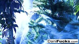 katie and queenie eat ass and finger pussy