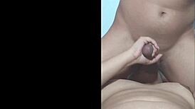 Colombian Amateur Gives Homemade Blowjob to Big Cock