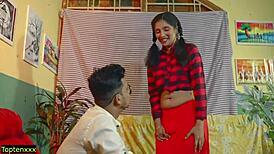 ट्रांस रेडहेड बियांका रूवा को बट फक किया गया और क्रीमपाई 😈