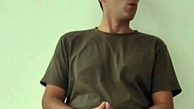 It makes me very horny in the live show!