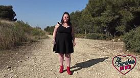 Jade, French Coquine, Rocks Party with Chubby Curves