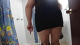 Wife shows huge cameltoe to brother-in-law in bathroom