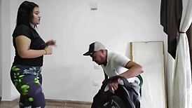 Caught my stepsister fucking her BF 😏