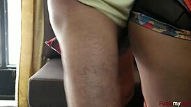 Young latina's homemade session with creampie on ass