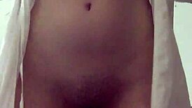 she removes pads and pisses with hairy pussy