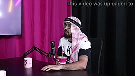 Est� Na Putaria Desde Os Dezoito Anos Com Acompanhante