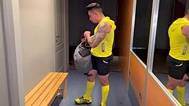 Favio Vador Barebacks Freddy Salvador's Smooth Tattooed Ass