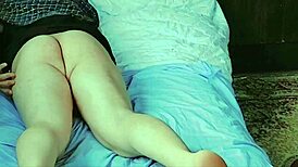 Twerking Sissy Crossdresser with Big White Ass 😍