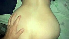 ESPOSINHA SAFAda DE QUATRO GETS BLOWJOB AND CUMSHOT IN CUCKOLD SCENE