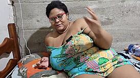 My stepmom's face gets a huge cum load