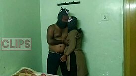 I watch girlfriend have sex with boyfriend in oyo rooms