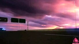 मेरी हॉट फ्रेंड हंग कैरिओका स्टड के साथ फिल्म करने को राजी हुई।