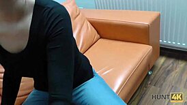 हंट4के ककौल्ड ने हॉट ब्लोंड गर्लफ्रेंड से पैसे कमाए पोव सेक्स में