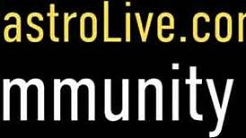 बड़े मम्मों वाली एंजेलिना कास्ट्रो और करेन फिशर हॉस्पिटल ग्रुप में लंड राइड