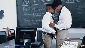 ebony bodybuilders adrian hart and tony genius put books down for intense workout