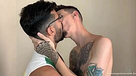 i'm marcos goiano giving it hard to the big cock guy