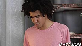 Slut Makes Dude Cuckold With Petite 18+ Pussy Orgasm Homemade