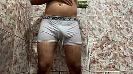 Tirei Minha Cueca Branca No Banho Solo Action