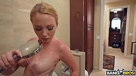 Bangbros - Danny Steele shocks stepdaughter Dixie Lynn in shower, whoa! 😳