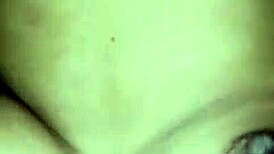 Puas banget serving my boss for extra cash with wild handjob action